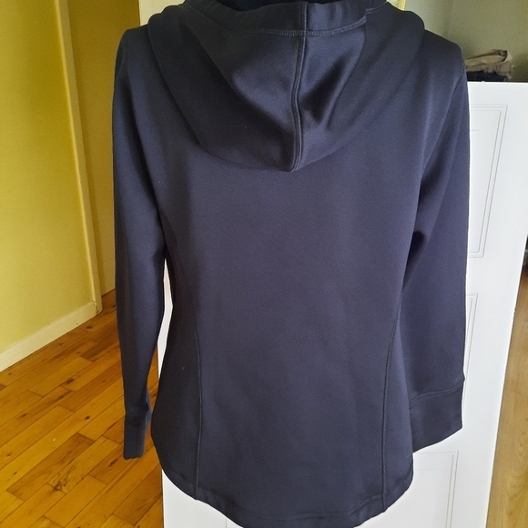 SALE Fila fleece hoodie/jacket - Picture 6 of 8